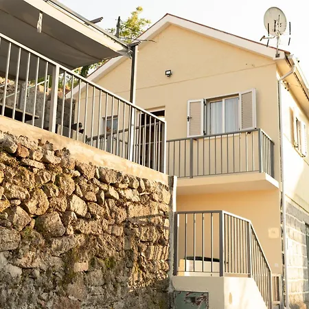 דירה Geres Andorinhas House